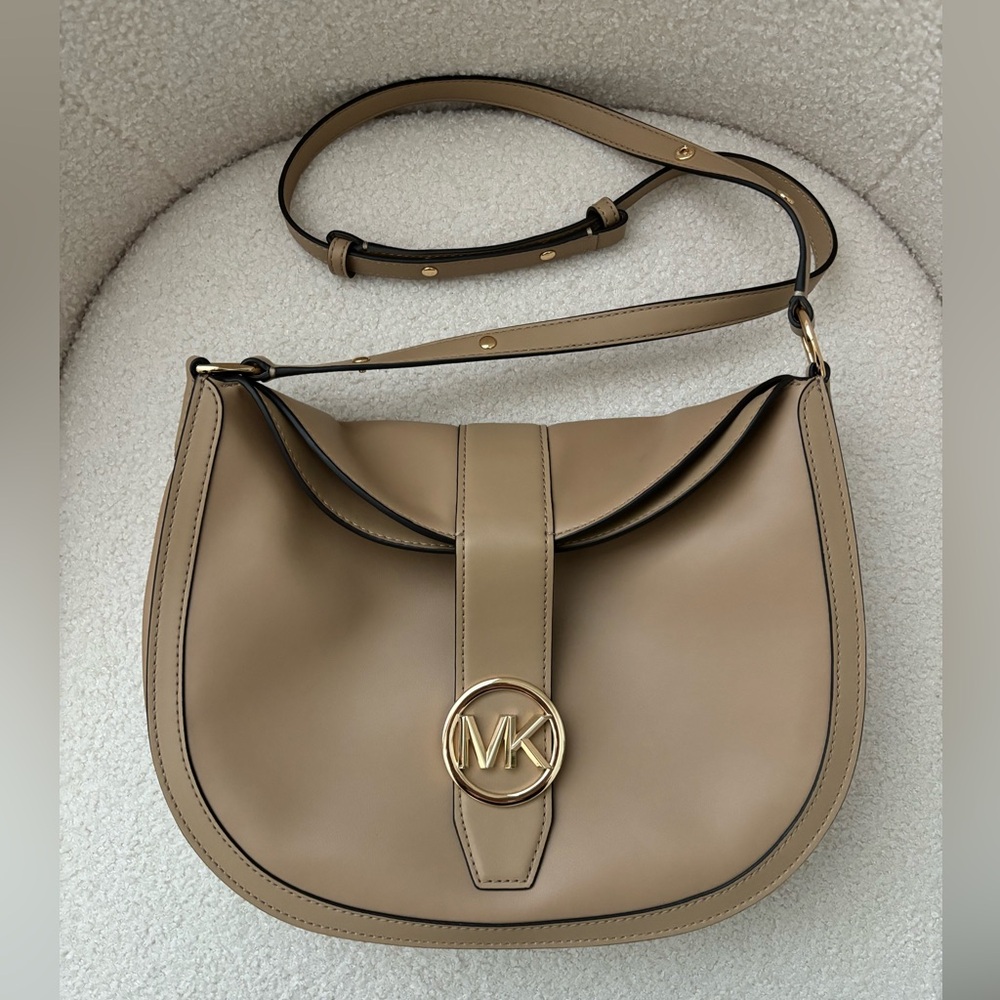 Michael Kors Beige Leather Crossbody Bag